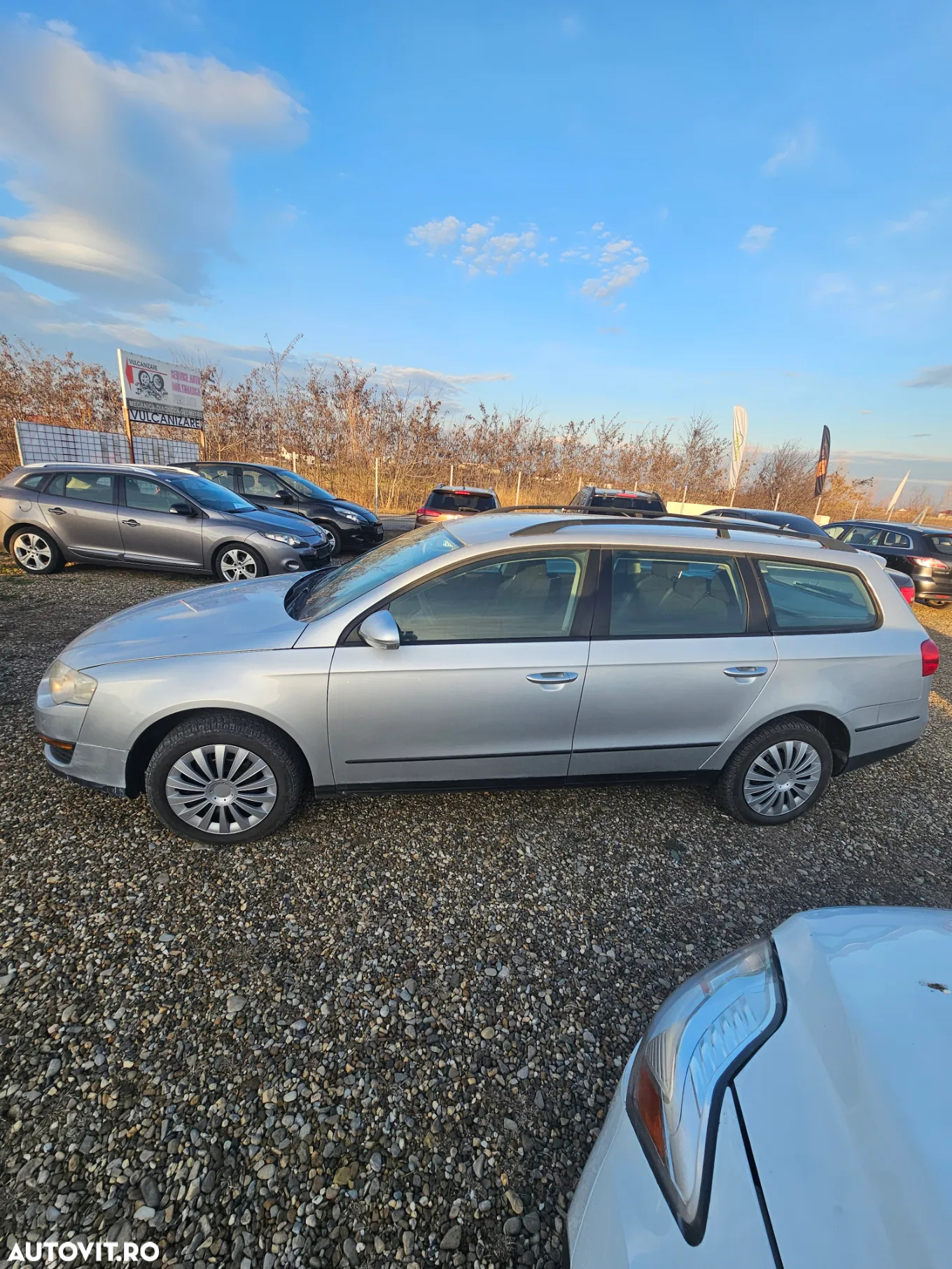 Volkswagen Passat - 15