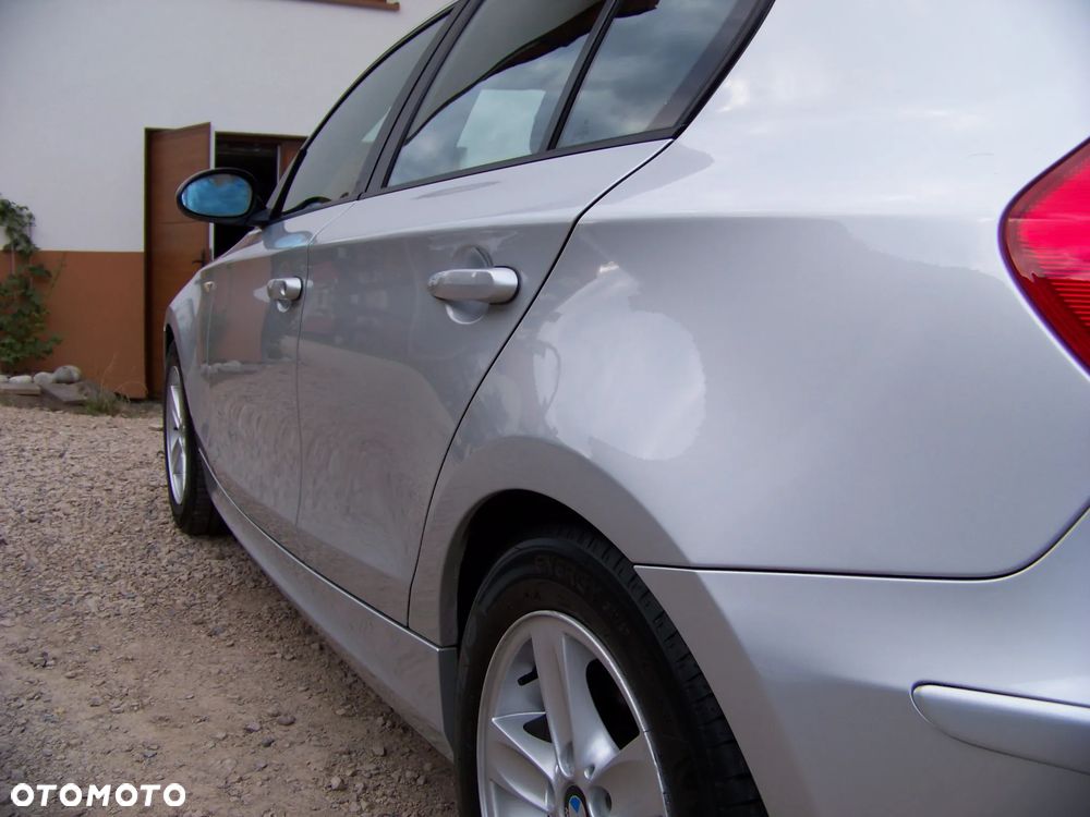 BMW Seria 1 118i - 11