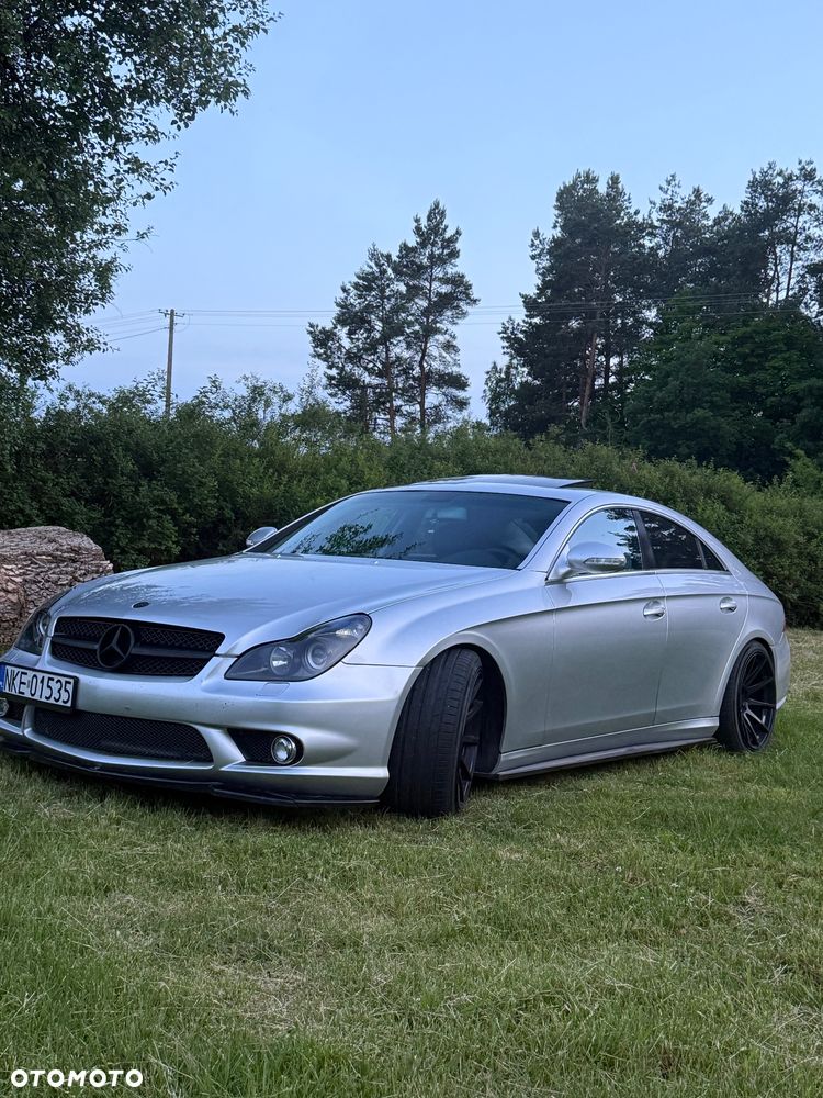Mercedes-Benz CLS 500 - 33