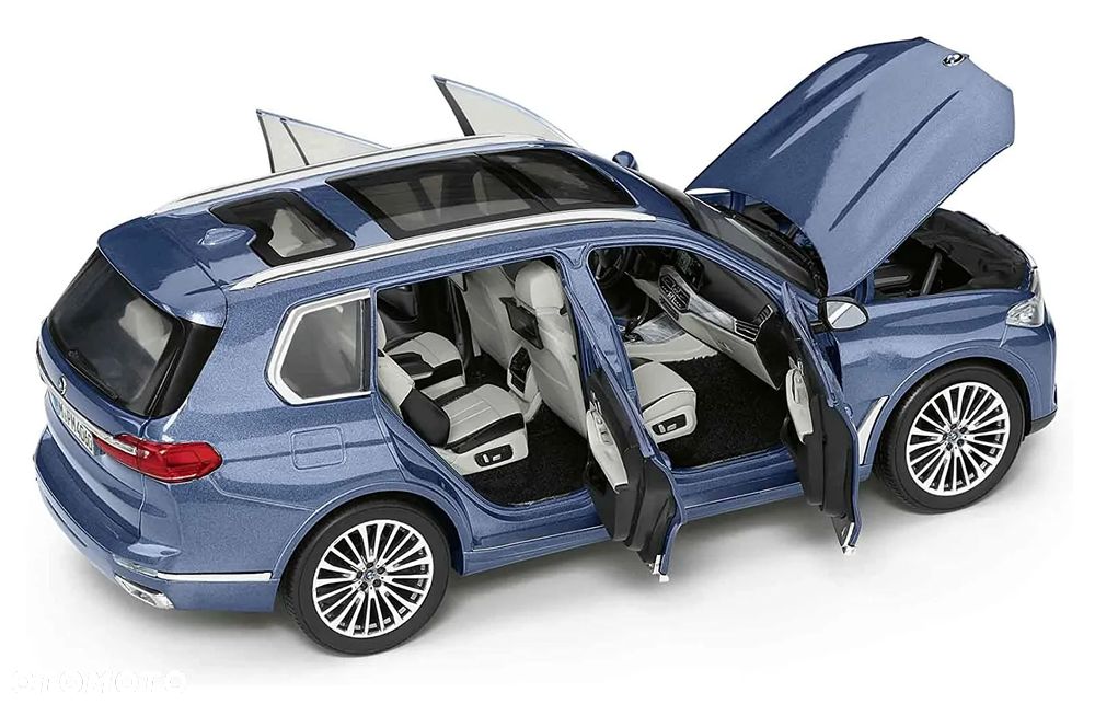 Miniatura BMW X7 1:18 - 2