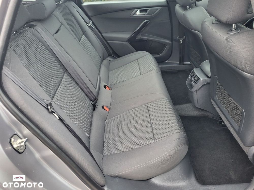 Peugeot 508 - 8