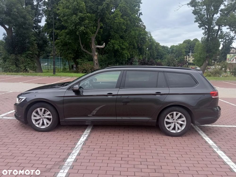 Volkswagen Passat 2.0 TDI BMT Comfortline - 14