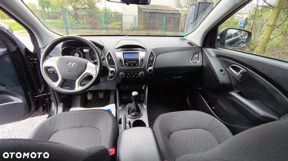 Hyundai ix35 2.0 4WD Style - 18