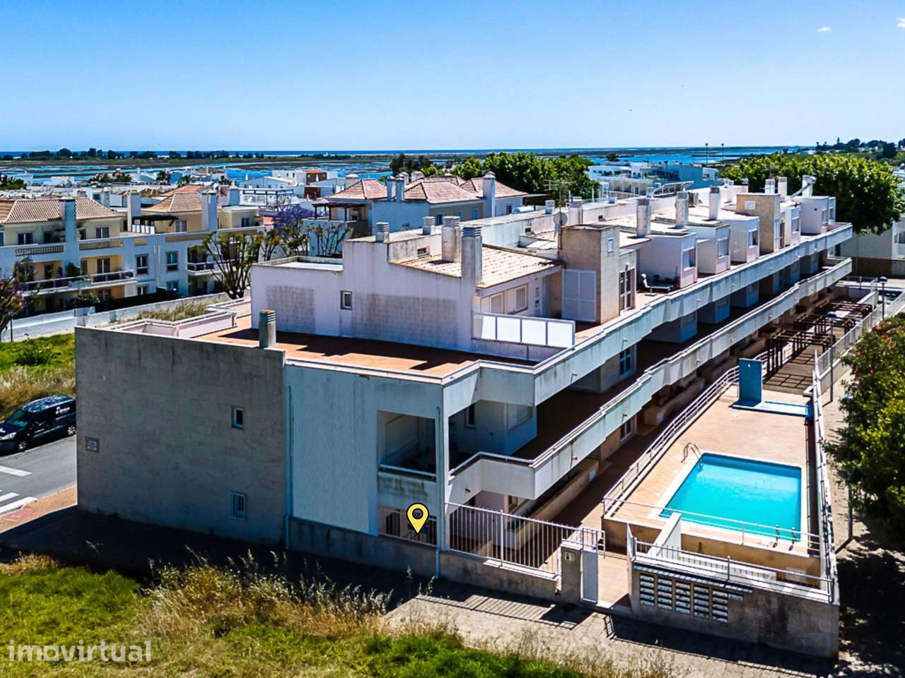 T2 com piscina, 2 terraços e estacionamento perto da praia do Barril - Grande imagem: 3/31