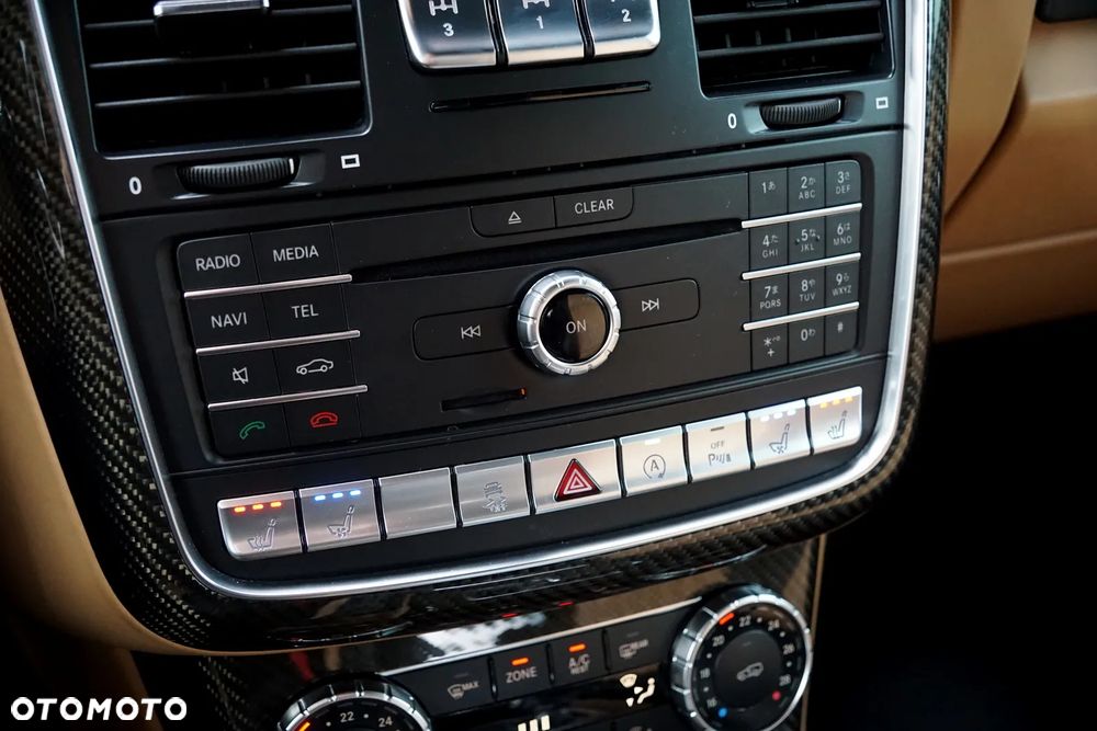 Mercedes-Benz Klasa G AMG 63 AMG SPEEDSHIFT 7G-TRONIC Exclusive Edition - 37