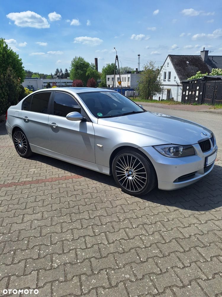 BMW Seria 3 - 1