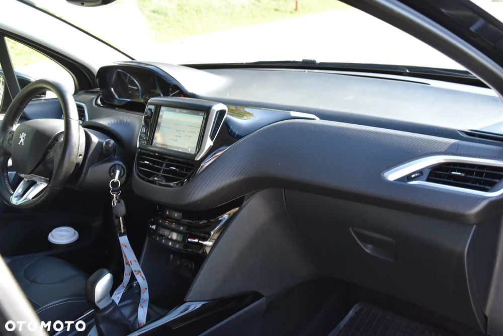 Peugeot 2008 PureTech 110 Stop&Start Allure - 15