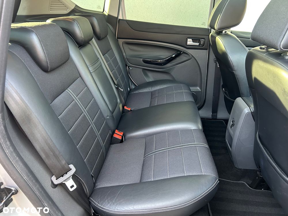 Ford Kuga 2.0 TDCi Titanium - 22