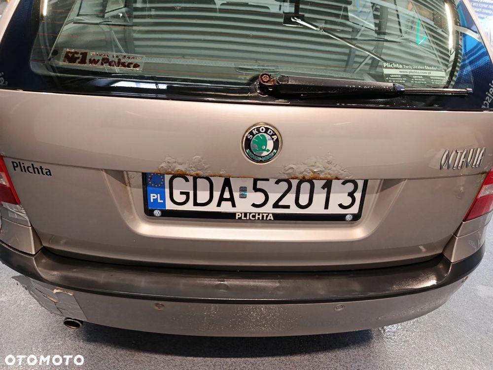 Skoda Octavia 1.6 Family - 8