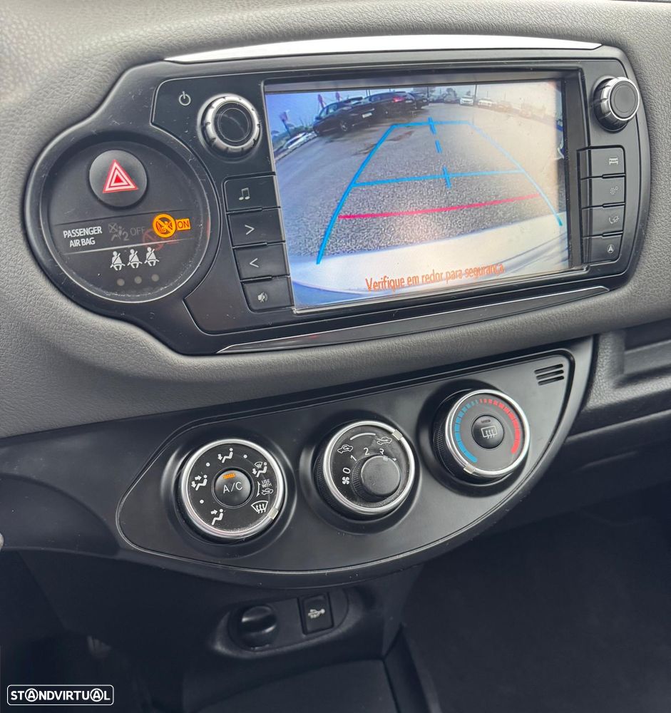 Toyota Yaris 1.0 VVT-i ACtive - 12