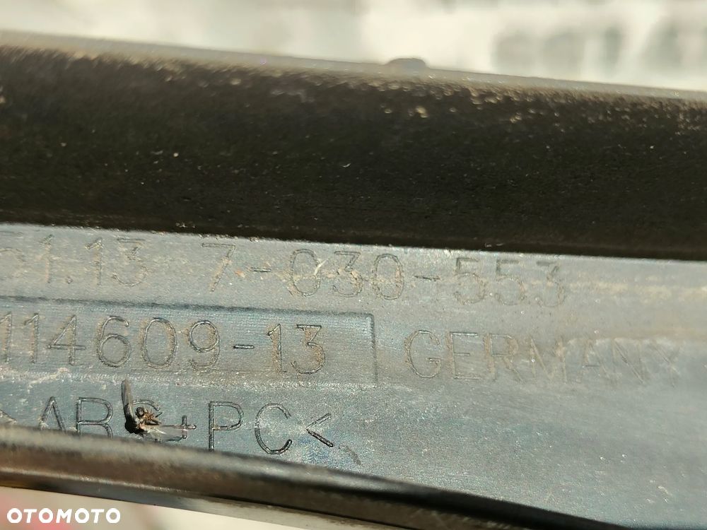 BMW E46 Sedan Kombi Lifting brewka listwa pod lampę lewa prawa Black Sapphire 475/9 - 10
