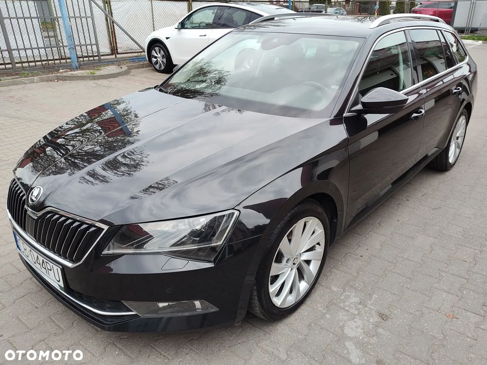 Skoda Superb 2.0 TDI Style - 19