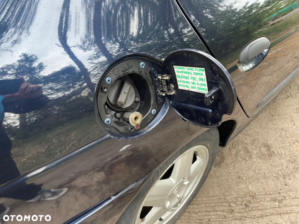 Renault Megane - 11
