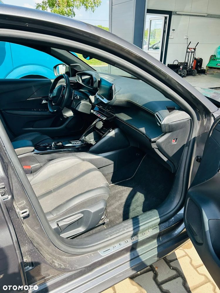 Peugeot 208 PureTech 130 EAT8 GT - 14
