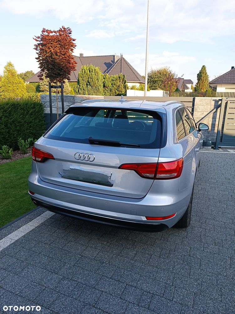 Audi A4 - 8