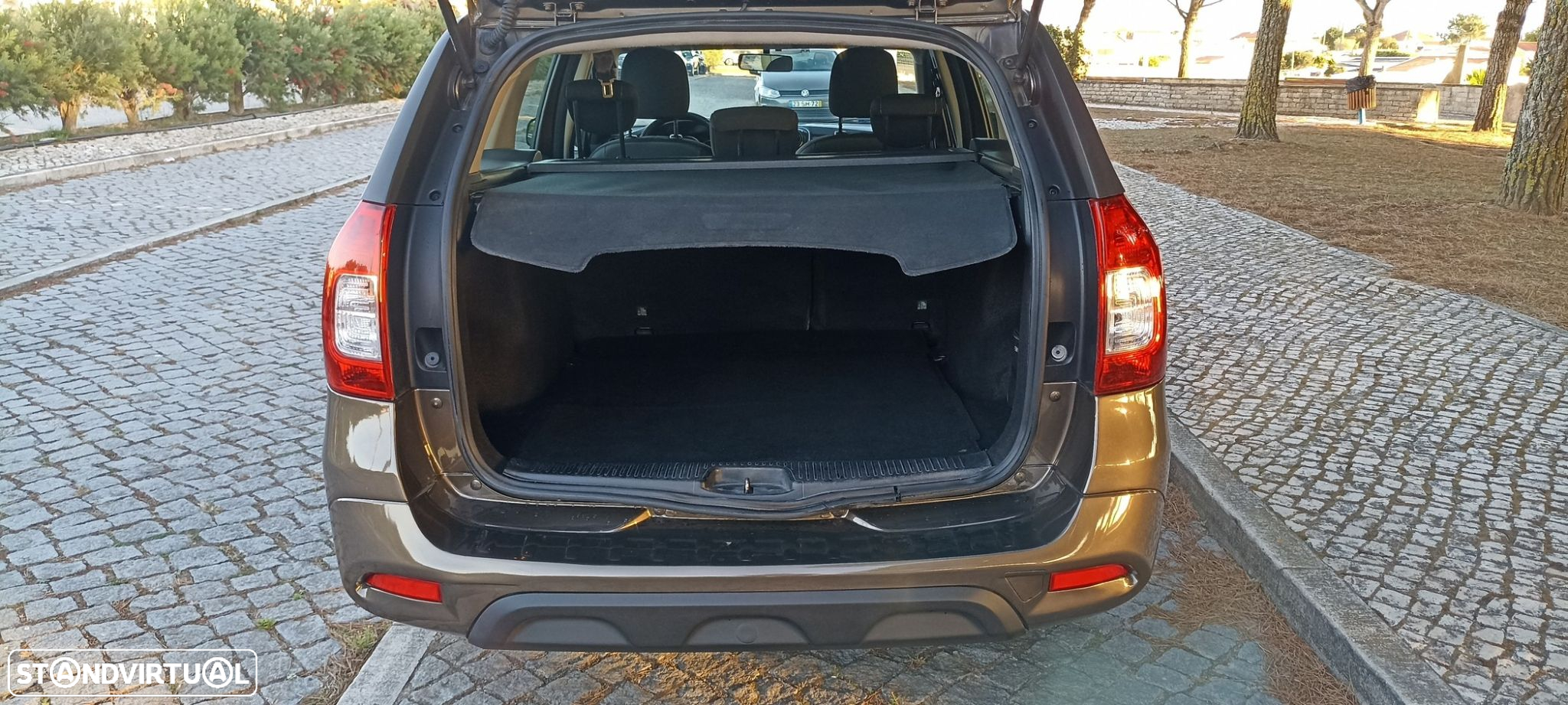 Dacia Logan MCV 0.9 TCe Comfort Bi-Fuel - 12