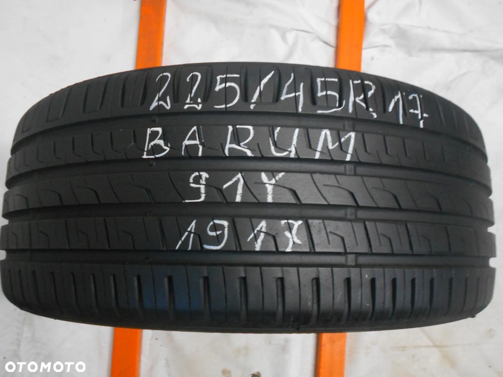 OPONA POJEDYNKA 225/45R17 BARUM BRAVURIS 3 HM DOT  1917 8.3MM - 1