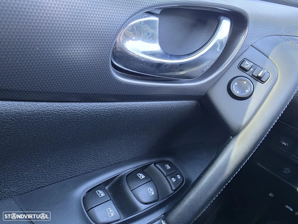 Nissan Qashqai 1.5 dCi Tekna Premium Bose - 14