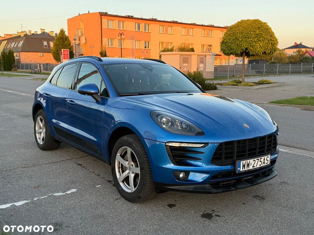 Porsche Macan Standard - 2