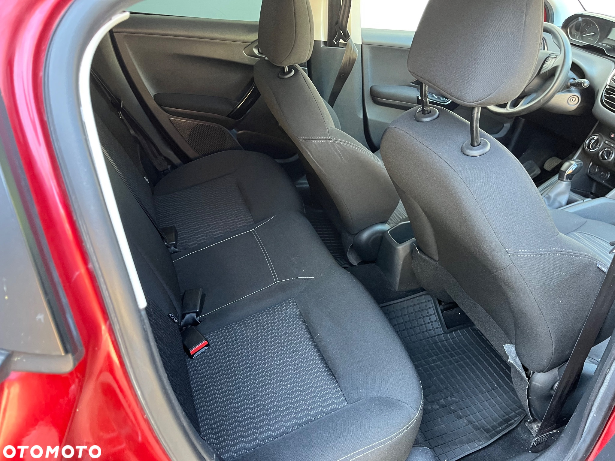 Peugeot 208 1.6 BlueHDi Active - 6