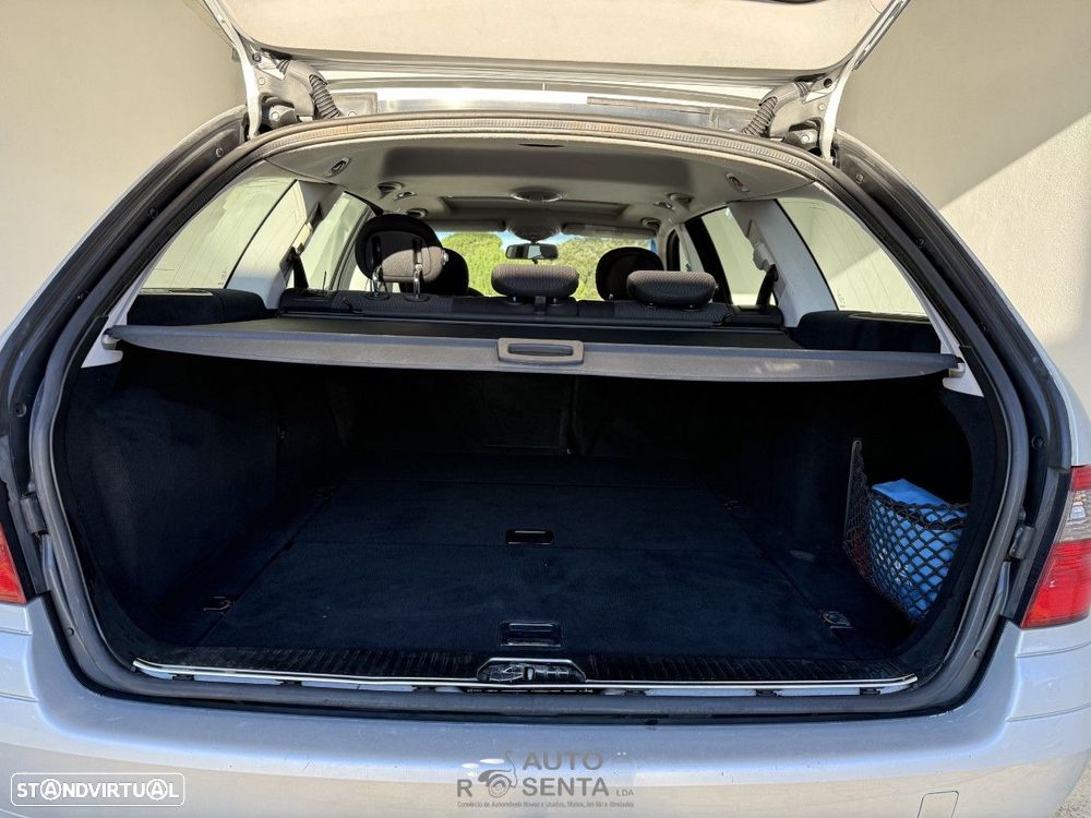 Mercedes-Benz E 200 K Elegance Aut. - 7