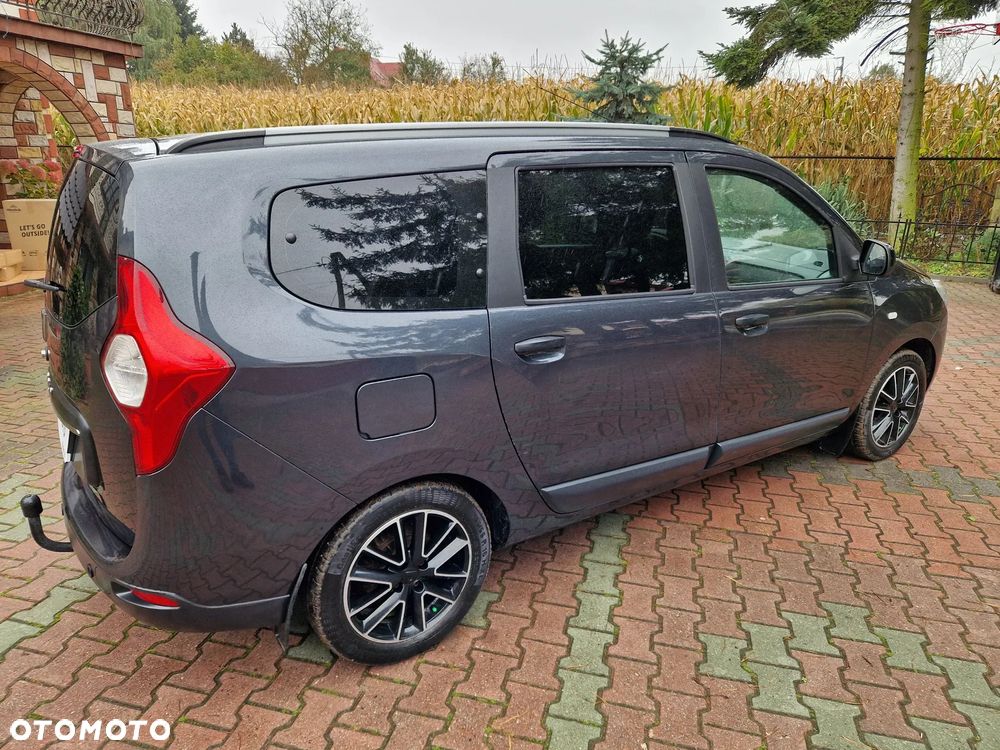 Dacia Lodgy 1.6 SCe Outdoor S&S - 38