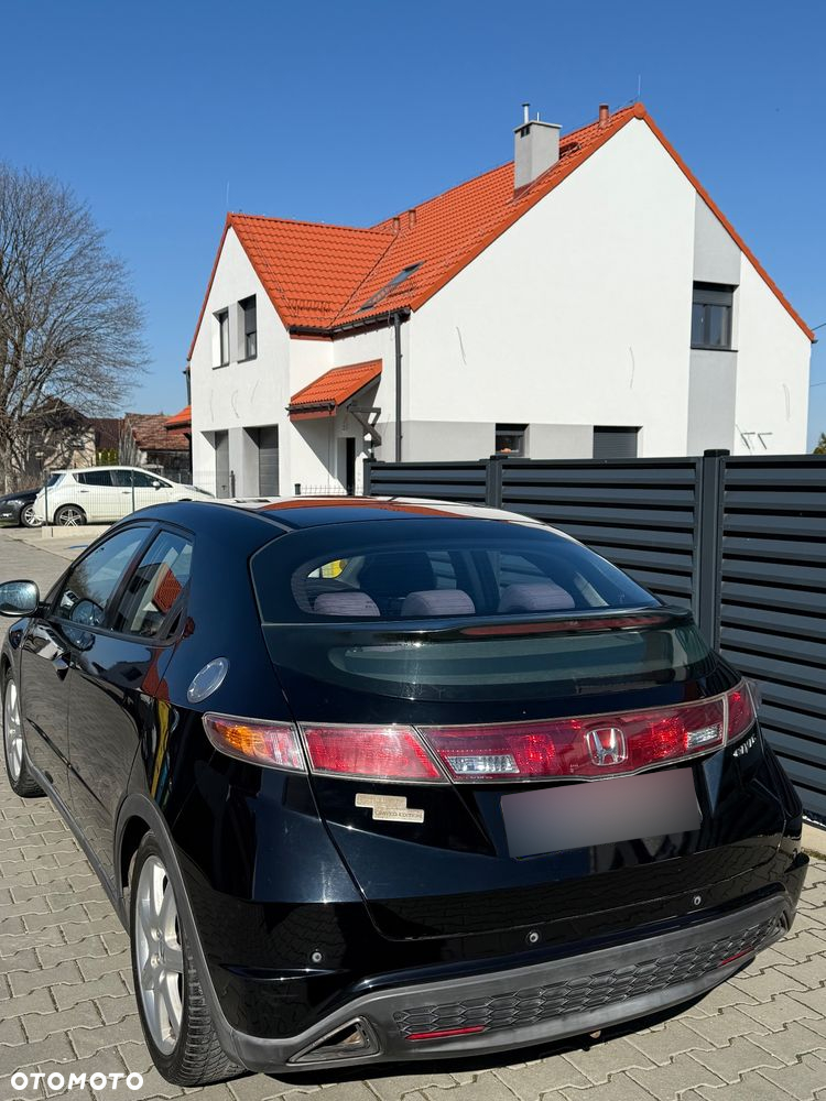 Honda Civic 1.8 Executive - 9