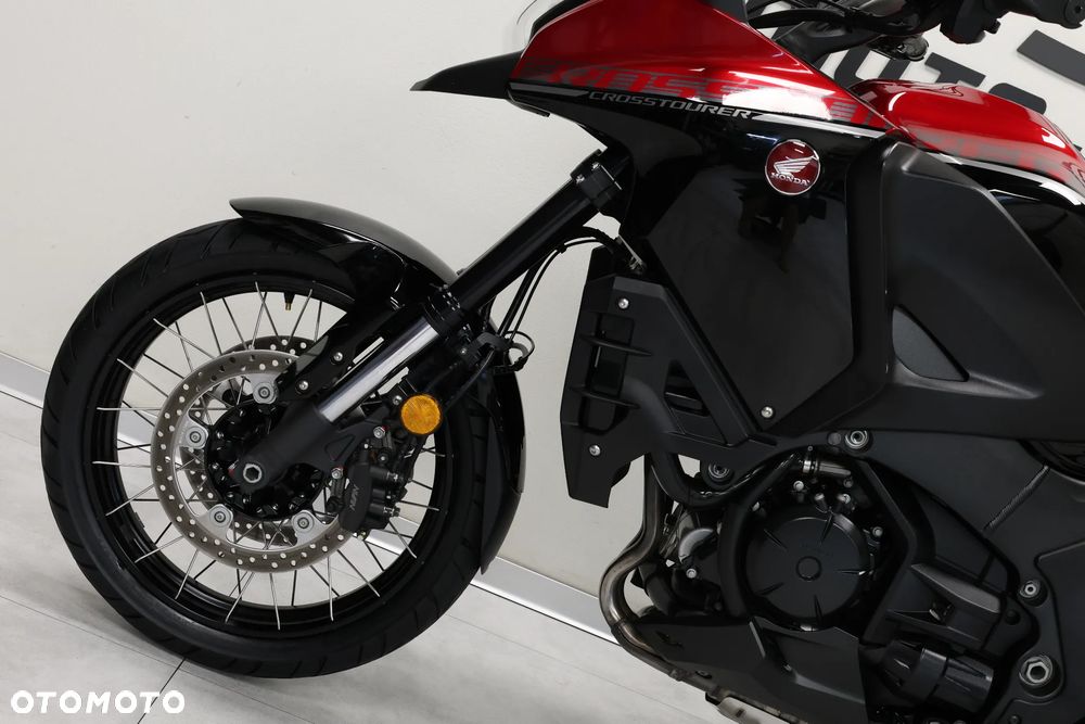 Honda VFR - 24