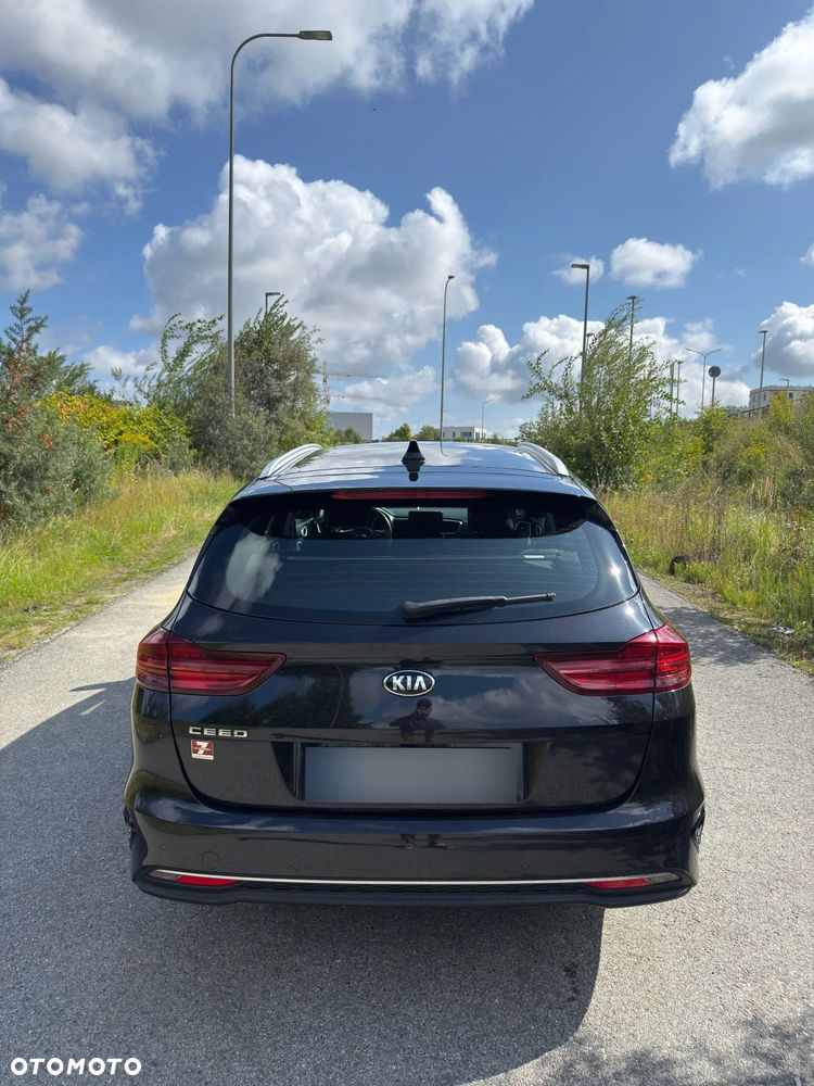 Kia Ceed 1.4 T-GDI M DCT - 2