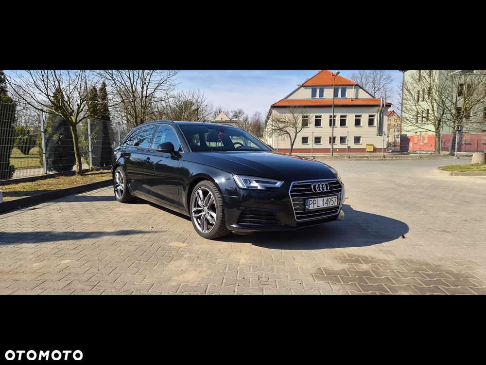 Audi A4 Avant 2.0 TDI S tronic - 1