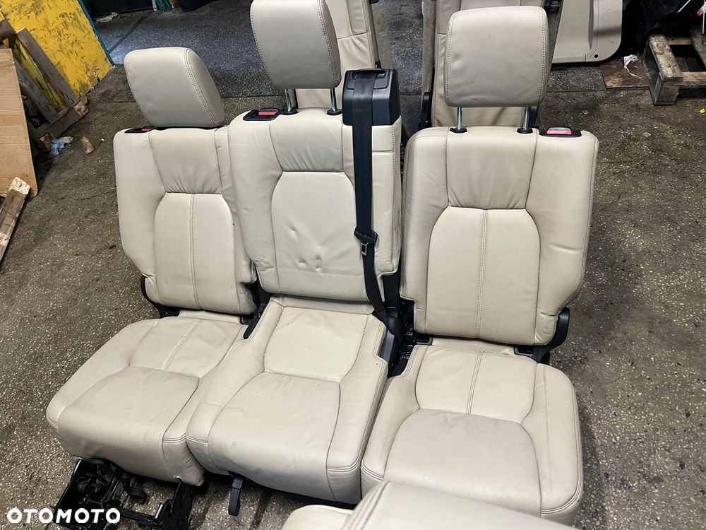 Siedzenia fotele kanapa 3 rzędy na 7 osób komplet skórzane skóra Land Rover Discovery 4 IV L319 - 3
