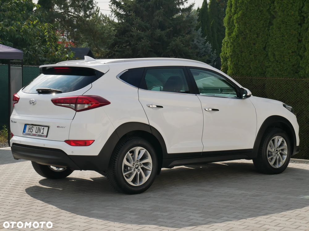 Hyundai Tucson 1.6 GDi 2WD Select - 11