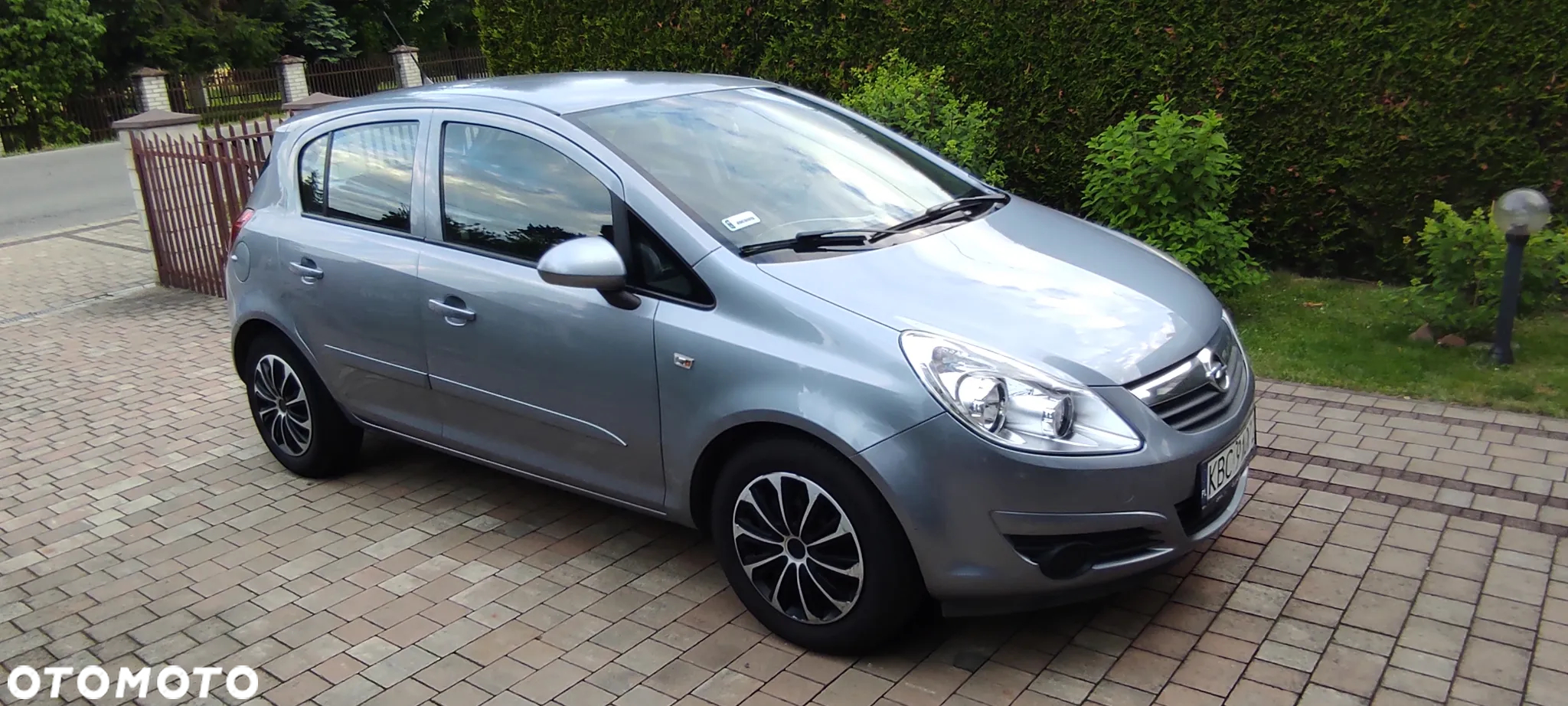 Opel Corsa 1.2 16V - 11