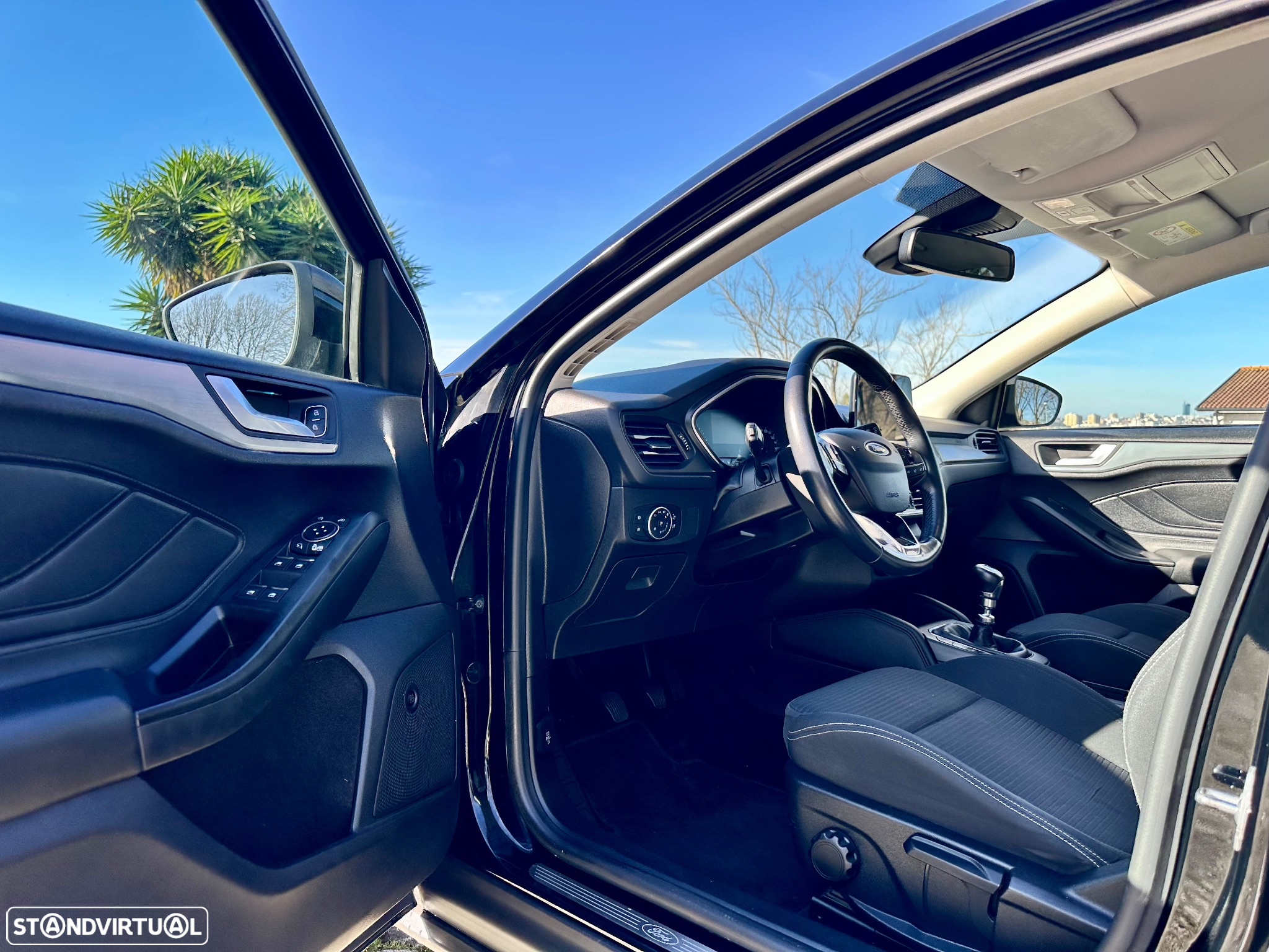 Ford Focus 1.0 EcoBoost Titanium - 15