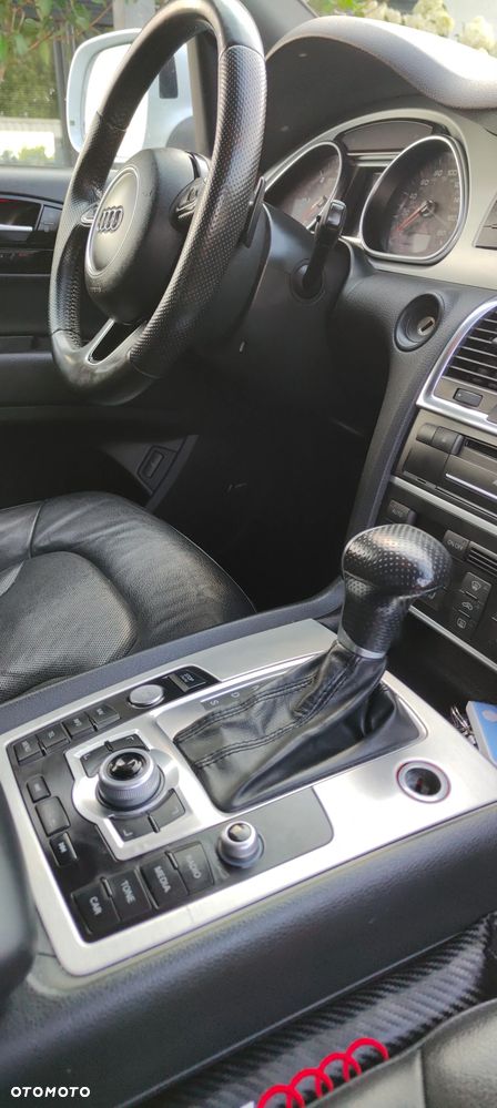 Audi Q7 3.0 TDI DPF clean diesel Quattro Tiptronic - 7