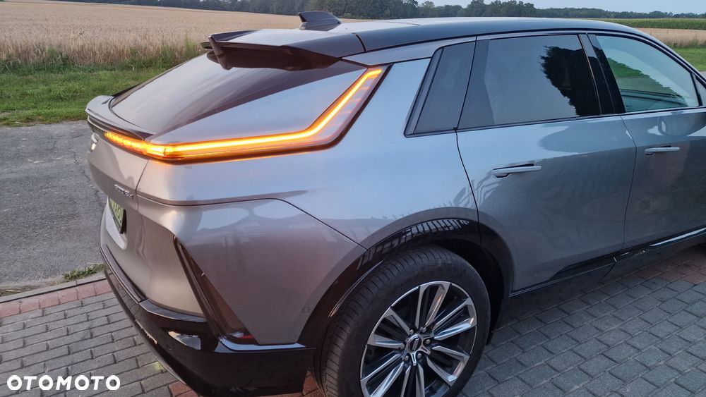 Cadillac LYRIQ Sport - 10