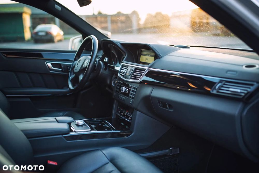 Mercedes-Benz Klasa E 350 4-Matic BlueEff - 7