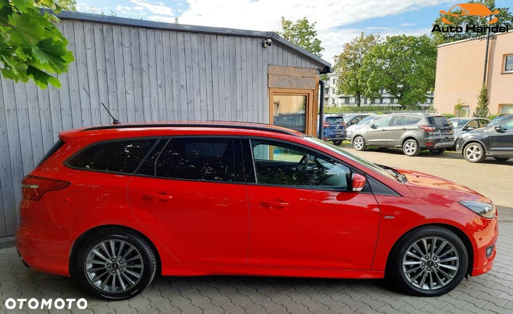 Ford Focus 1.5 EcoBoost STart-Stopp-System ST-LINE - 11