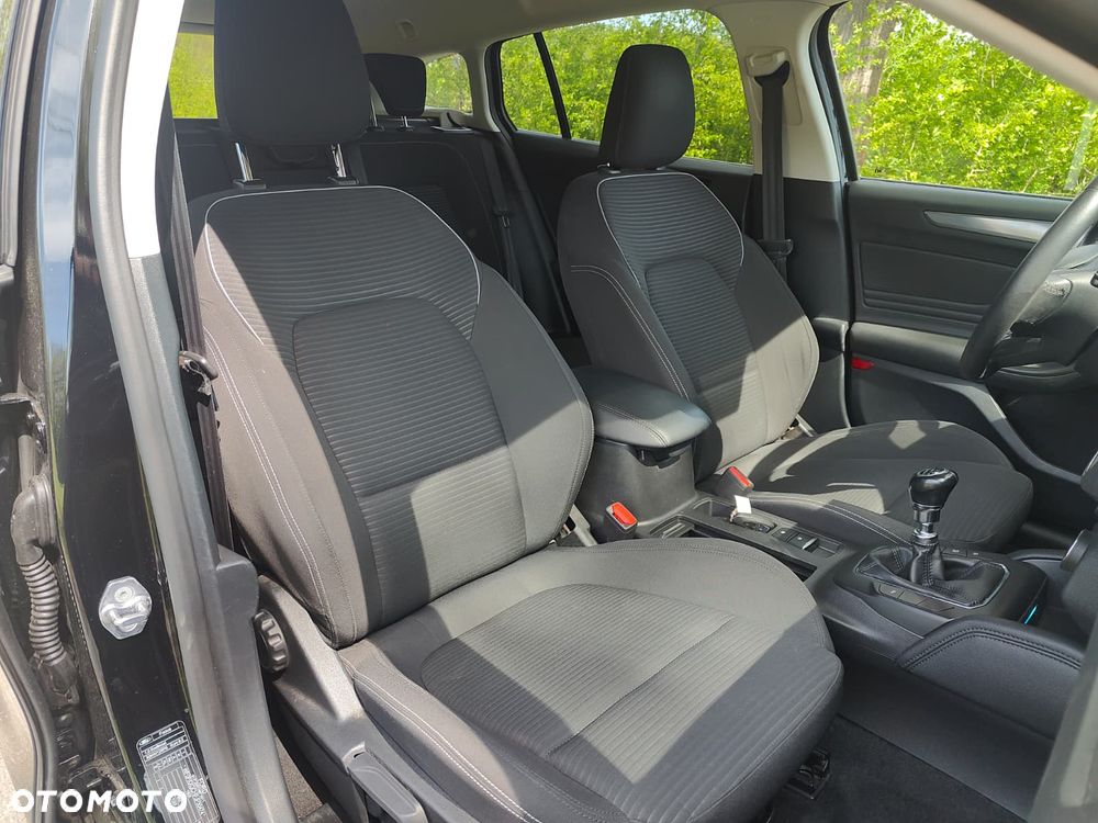 Ford Focus SW 1.0 EcoBoost Titanium - 28