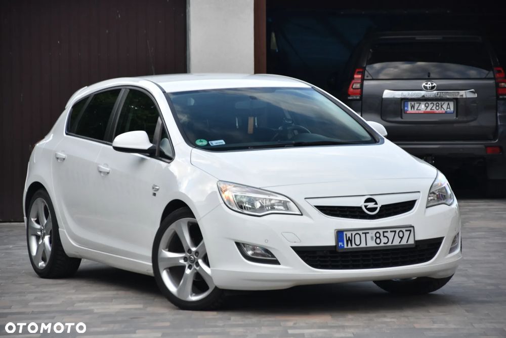 Opel Astra 1.4 Turbo Automatik Edition Sport - 1