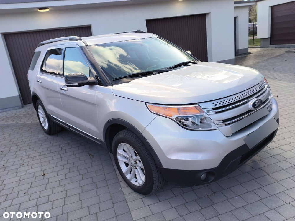 Ford Explorer - 3