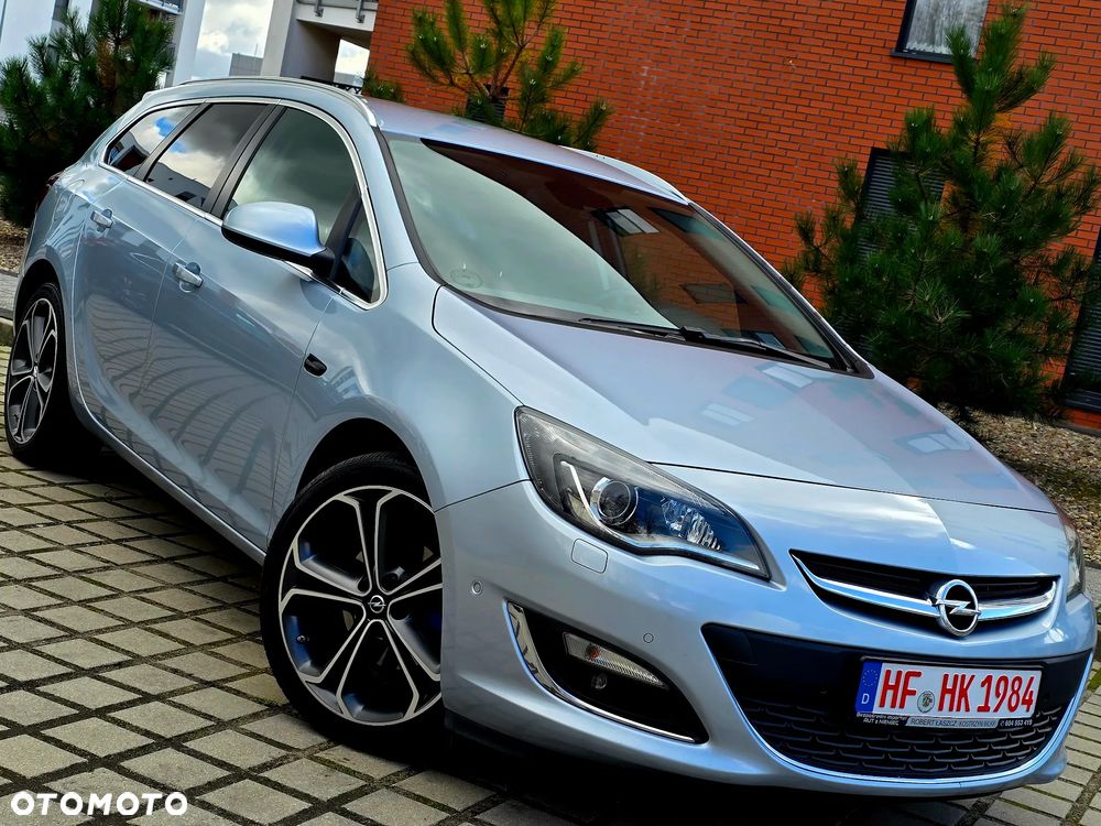 Opel Astra 2.0 CDTI Exklusiv - 3