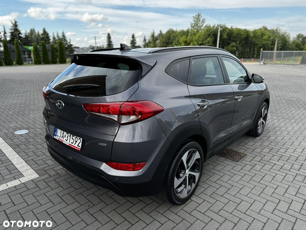 Hyundai Tucson blue 1.7 CRDi 2WD Advantage - 16