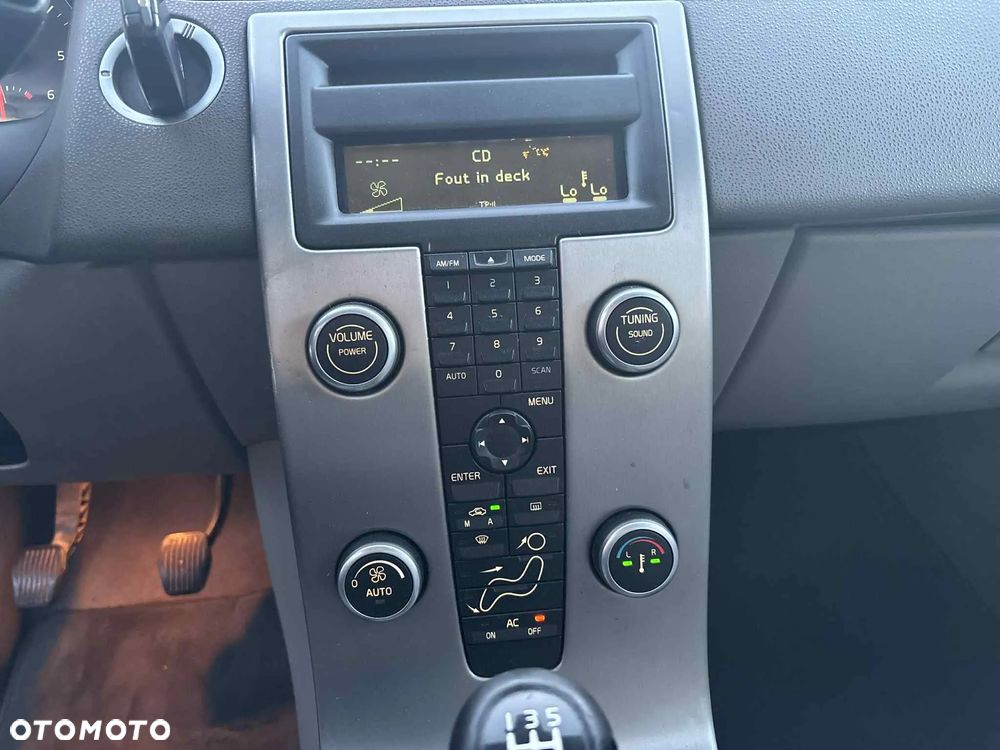 Volvo V50 - 17