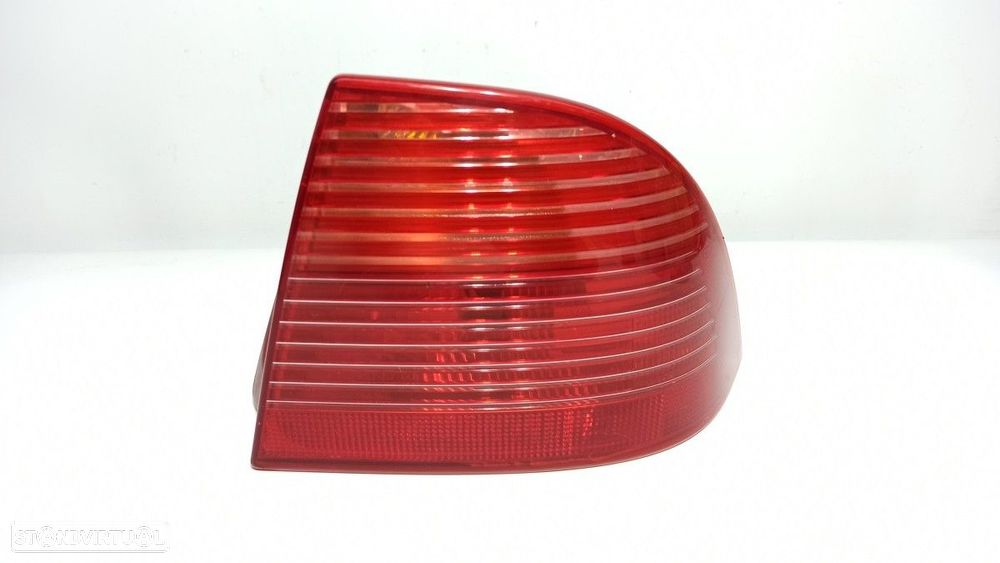 FAROLIM TRASEIRO DIREITO SAAB 9-5 BERLINA 1.9 TID VECTOR - 1