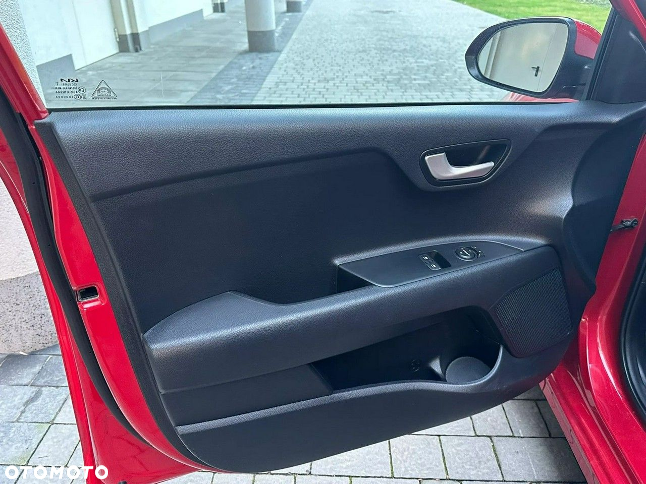 Kia Rio 1.2 M - 9