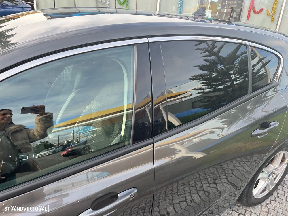 Ford Focus 1.5 TDCi ECOBlue Titanium Aut. - 17