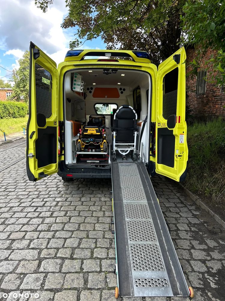 Ford Transit - 8