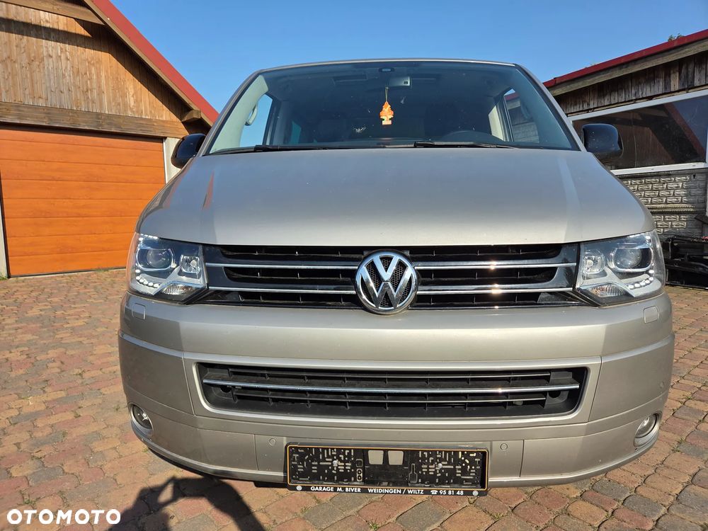 Volkswagen Multivan - 8