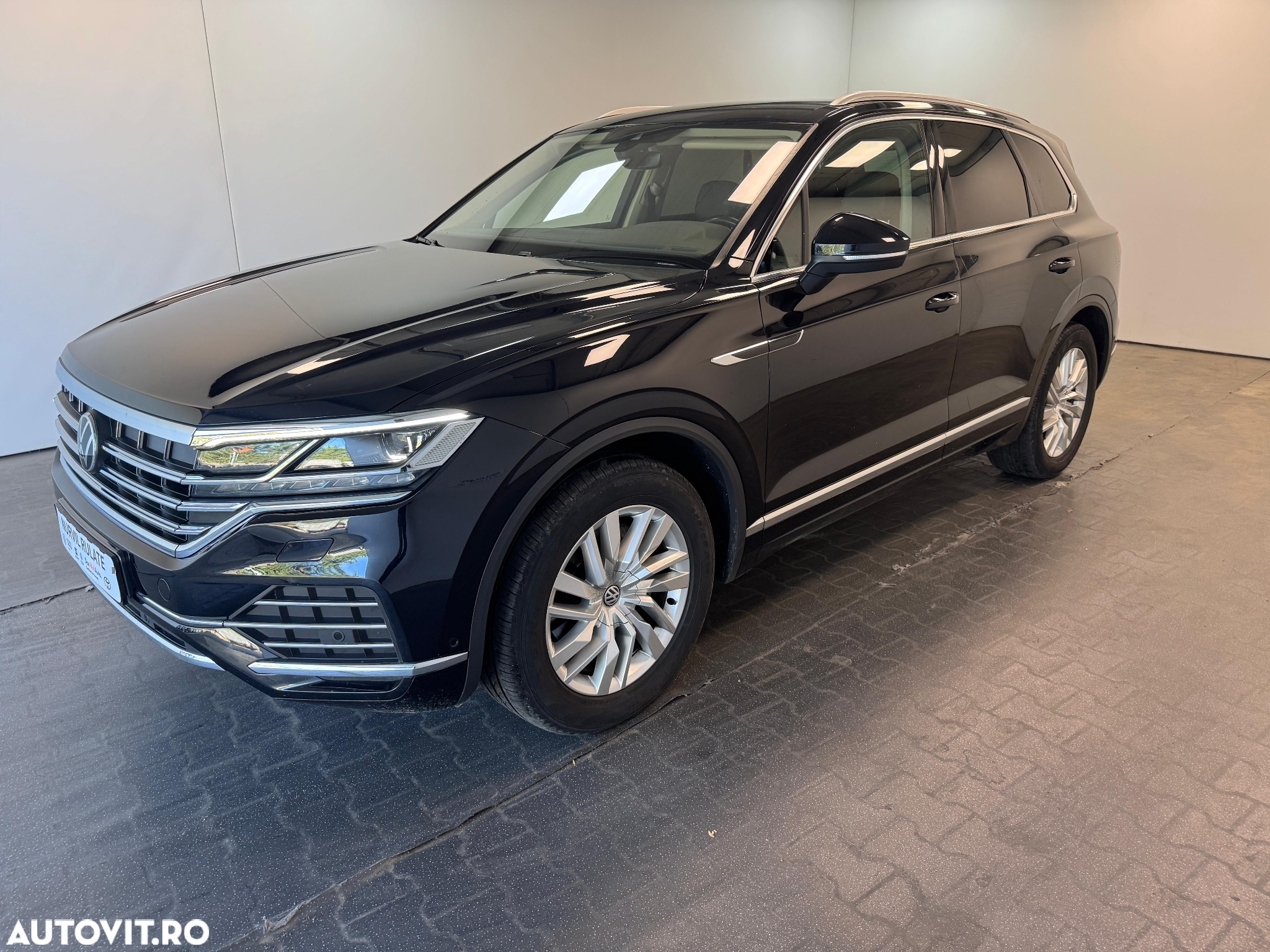 Volkswagen Touareg V6 TDI Elegance - 26